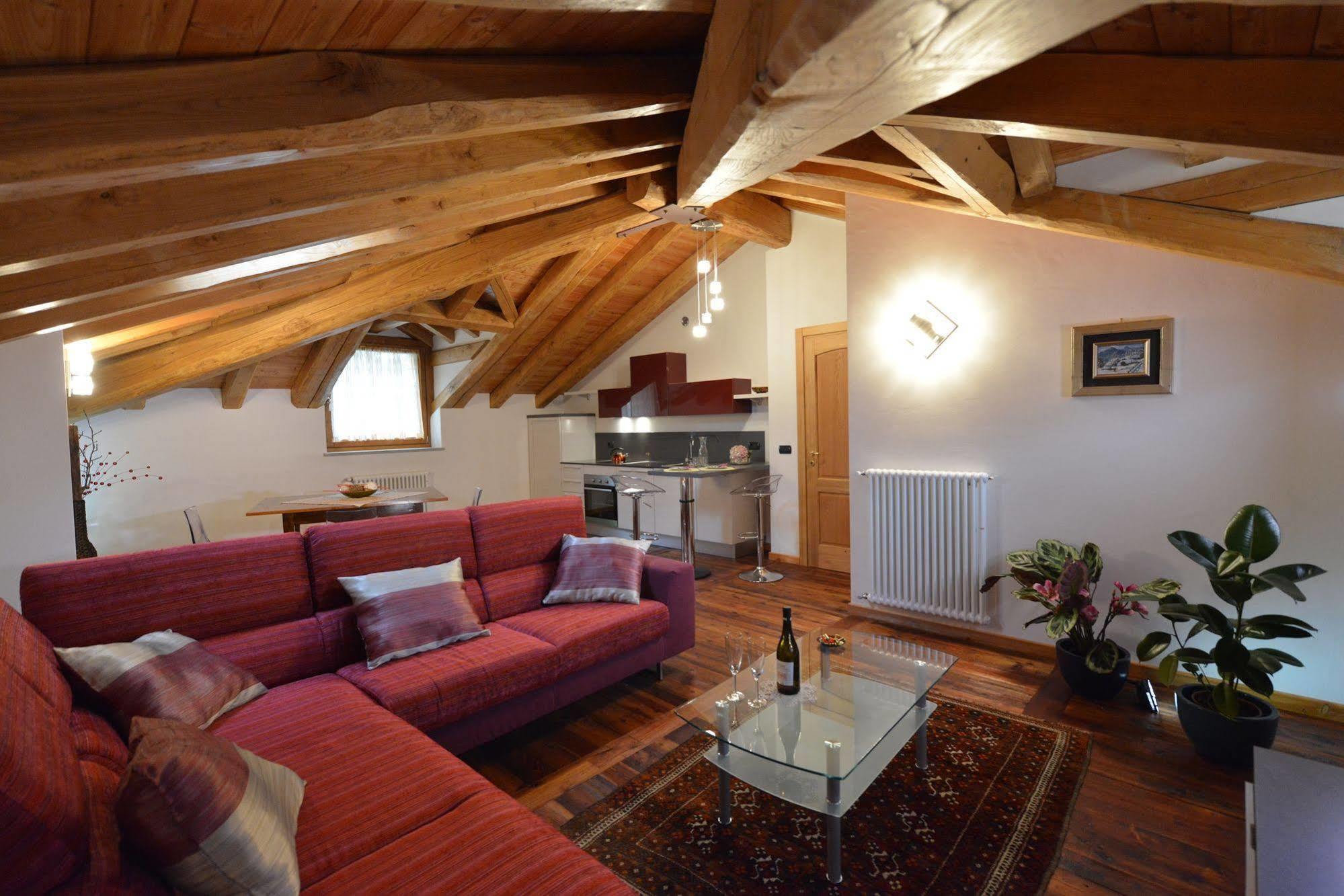 Au Berceau Du Bien-Etre Villa Chambave ภายนอก รูปภาพ