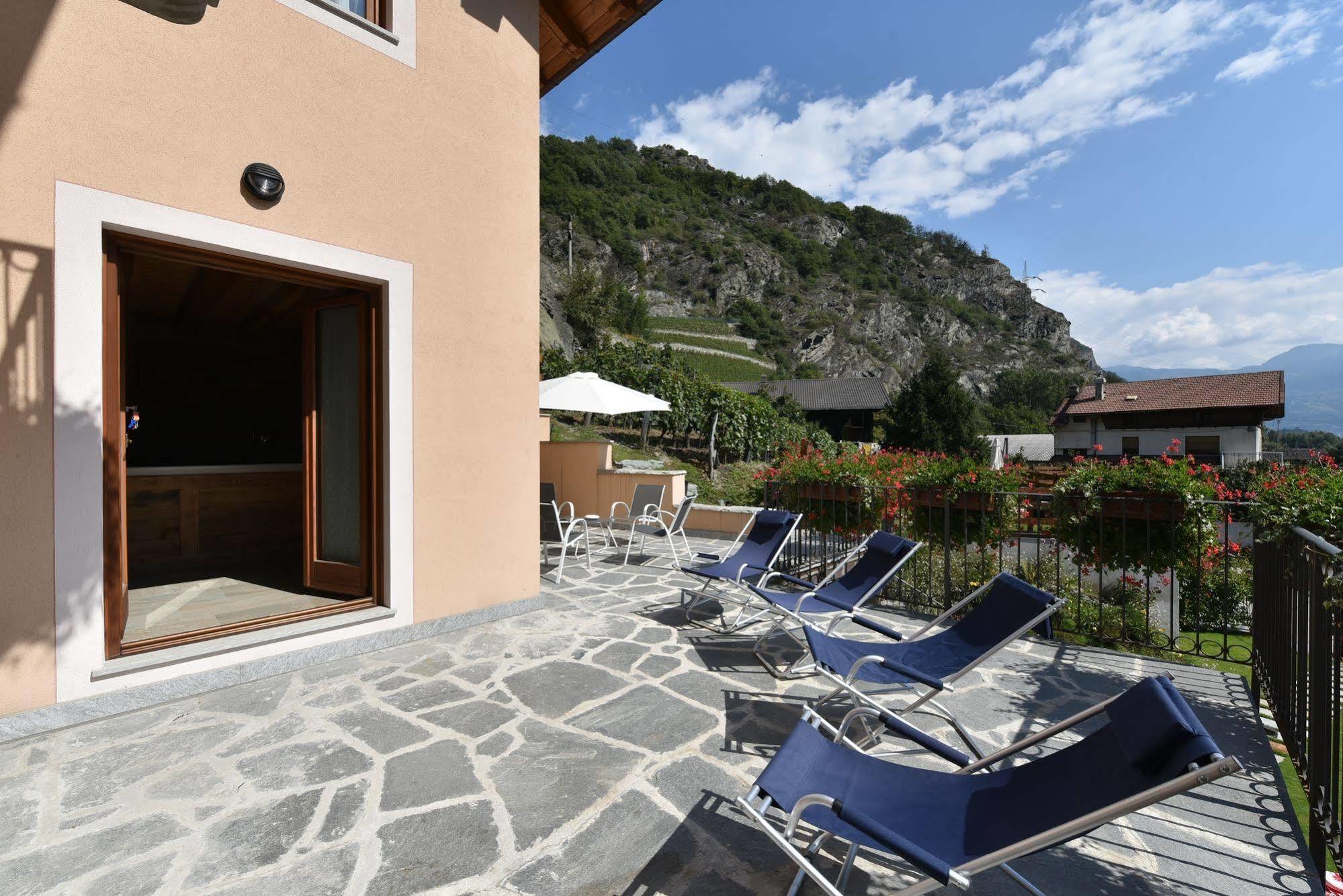 Au Berceau Du Bien-Etre Villa Chambave ภายนอก รูปภาพ