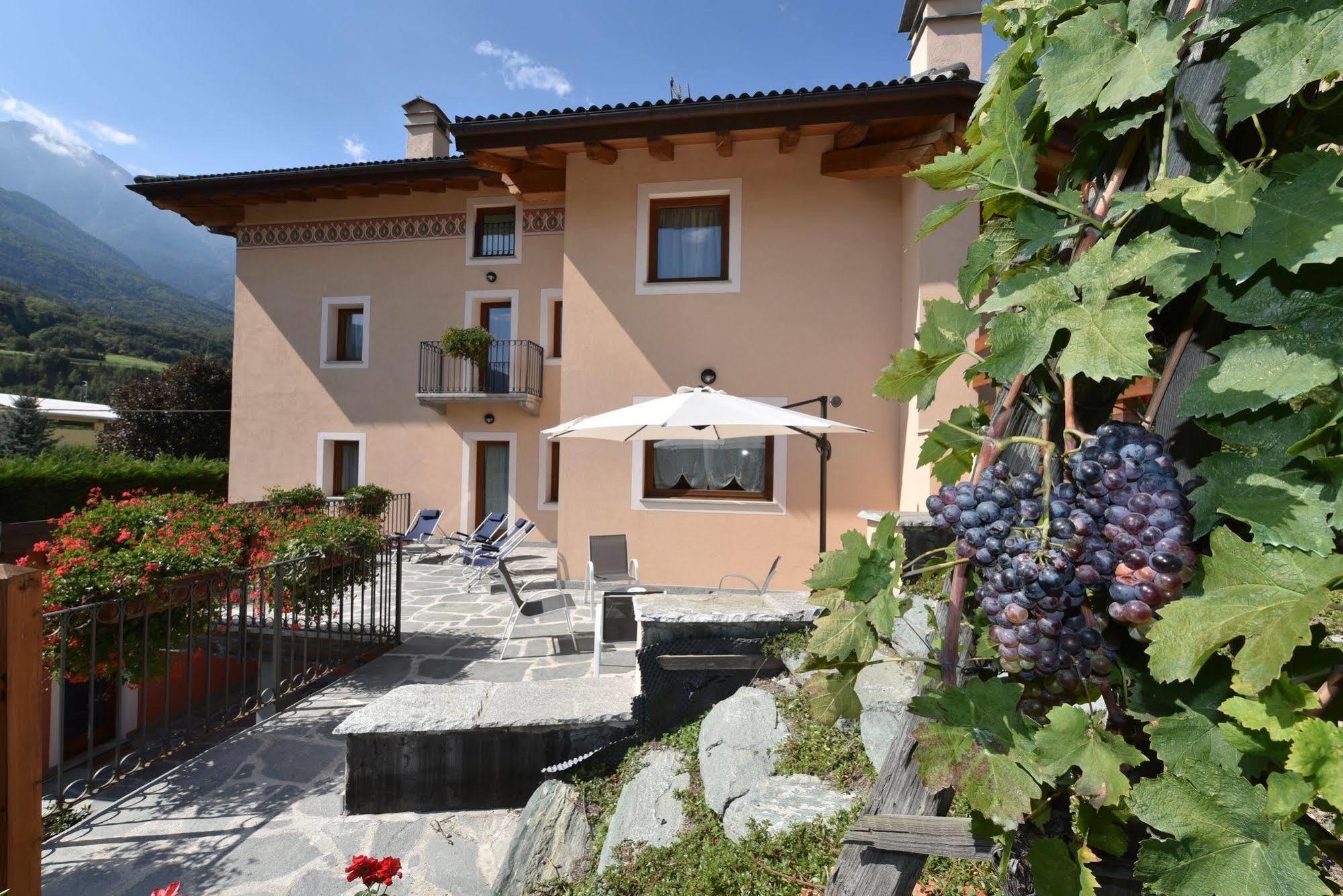 Au Berceau Du Bien-Etre Villa Chambave ภายนอก รูปภาพ