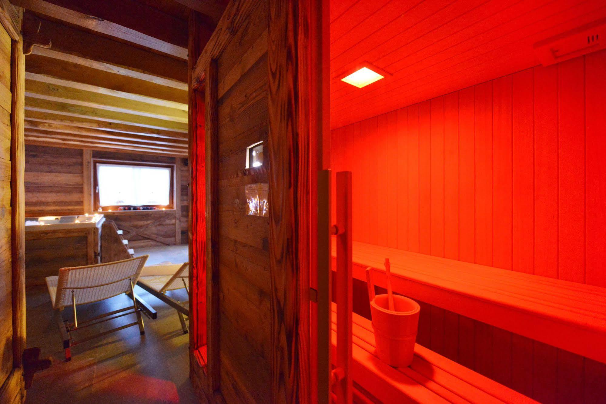 Au Berceau Du Bien-Etre Villa Chambave ภายนอก รูปภาพ